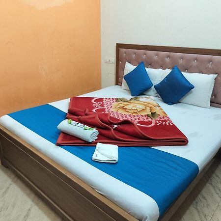 Hotel Holiday Inn Paradise Chandīgarh Esterno foto