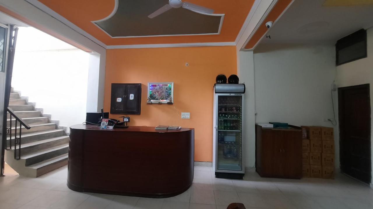 Hotel Holiday Inn Paradise Chandīgarh Esterno foto
